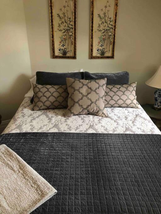 Redefined Alchemy - Bright, Eclectic, Pretty Apt 3E Little Falls Bagian luar foto
