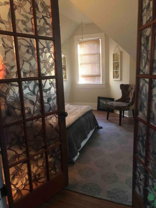Redefined Alchemy - Bright, Eclectic, Pretty Apt 3E Little Falls Bagian luar foto