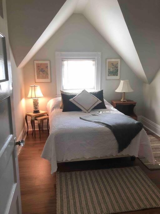 Redefined Alchemy - Bright, Eclectic, Pretty Apt 3E Little Falls Bagian luar foto