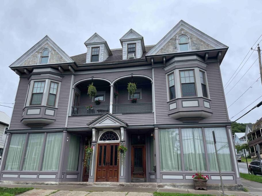 Redefined Alchemy - Bright, Eclectic, Pretty Apt 3E Little Falls Bagian luar foto